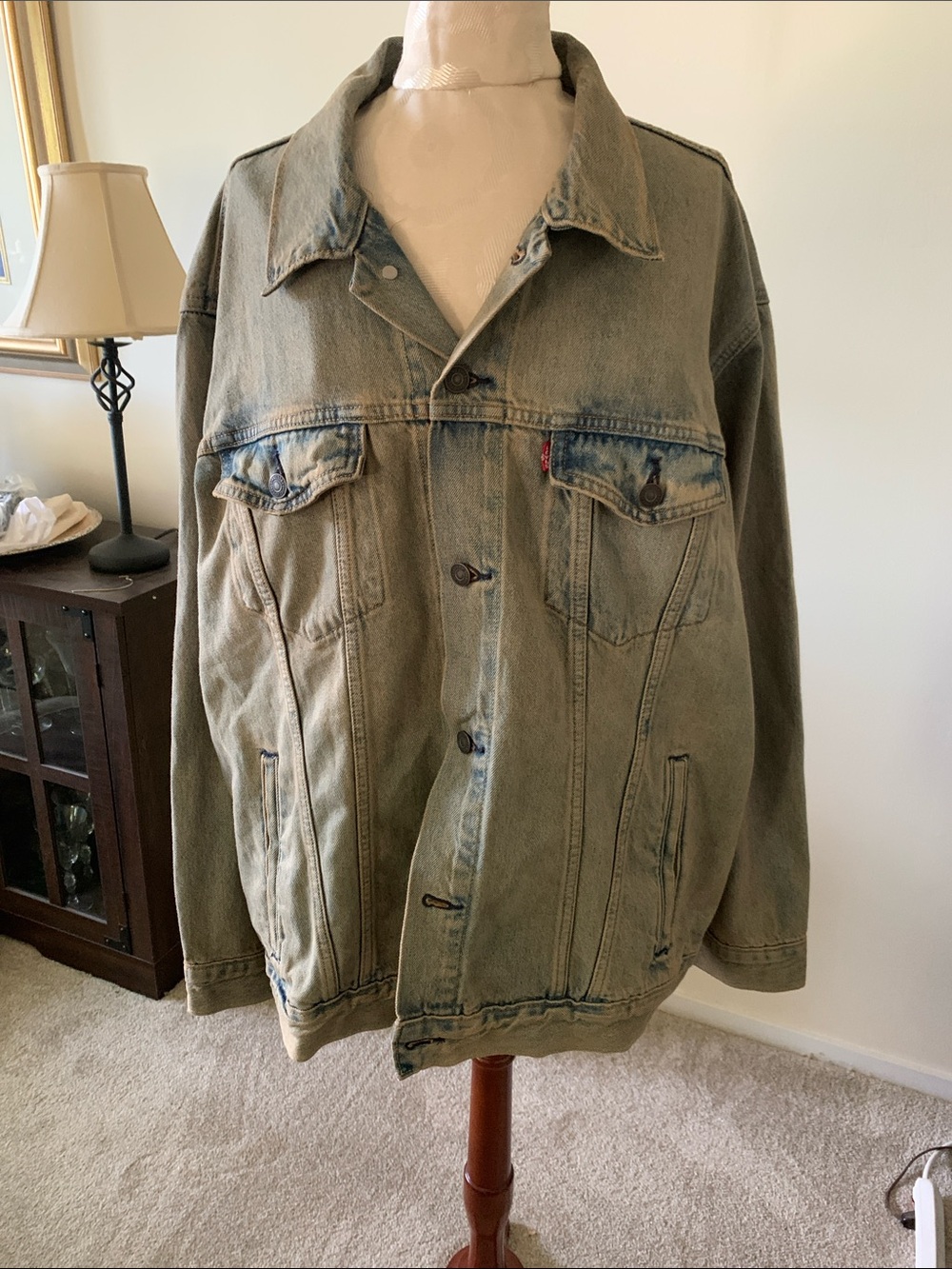 Levi's Men's Faded denim jacket